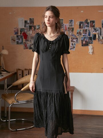 SR_Ruffled short-sleeved dress