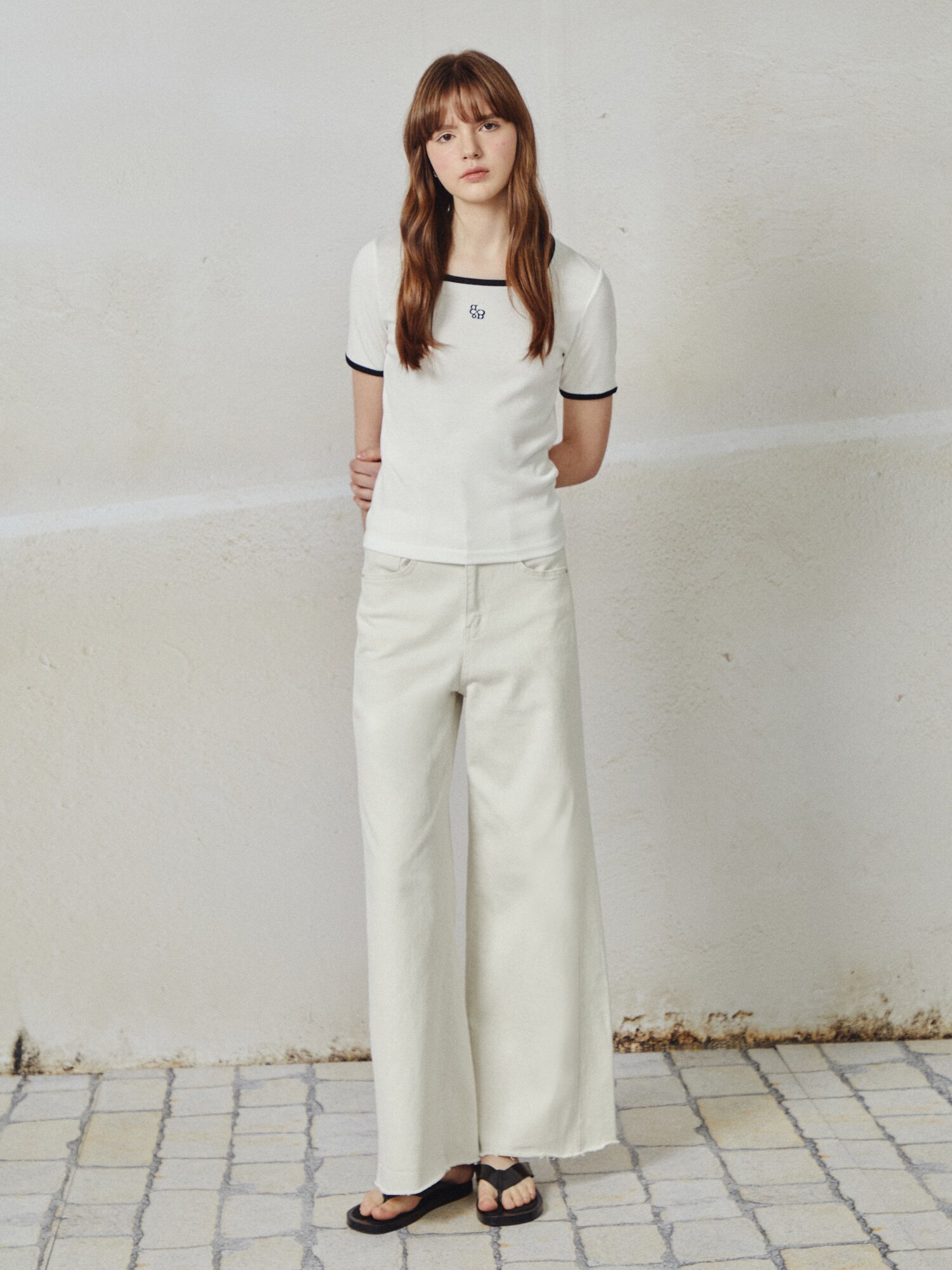 스퀘어넥 링거 티셔츠 (IVORY)