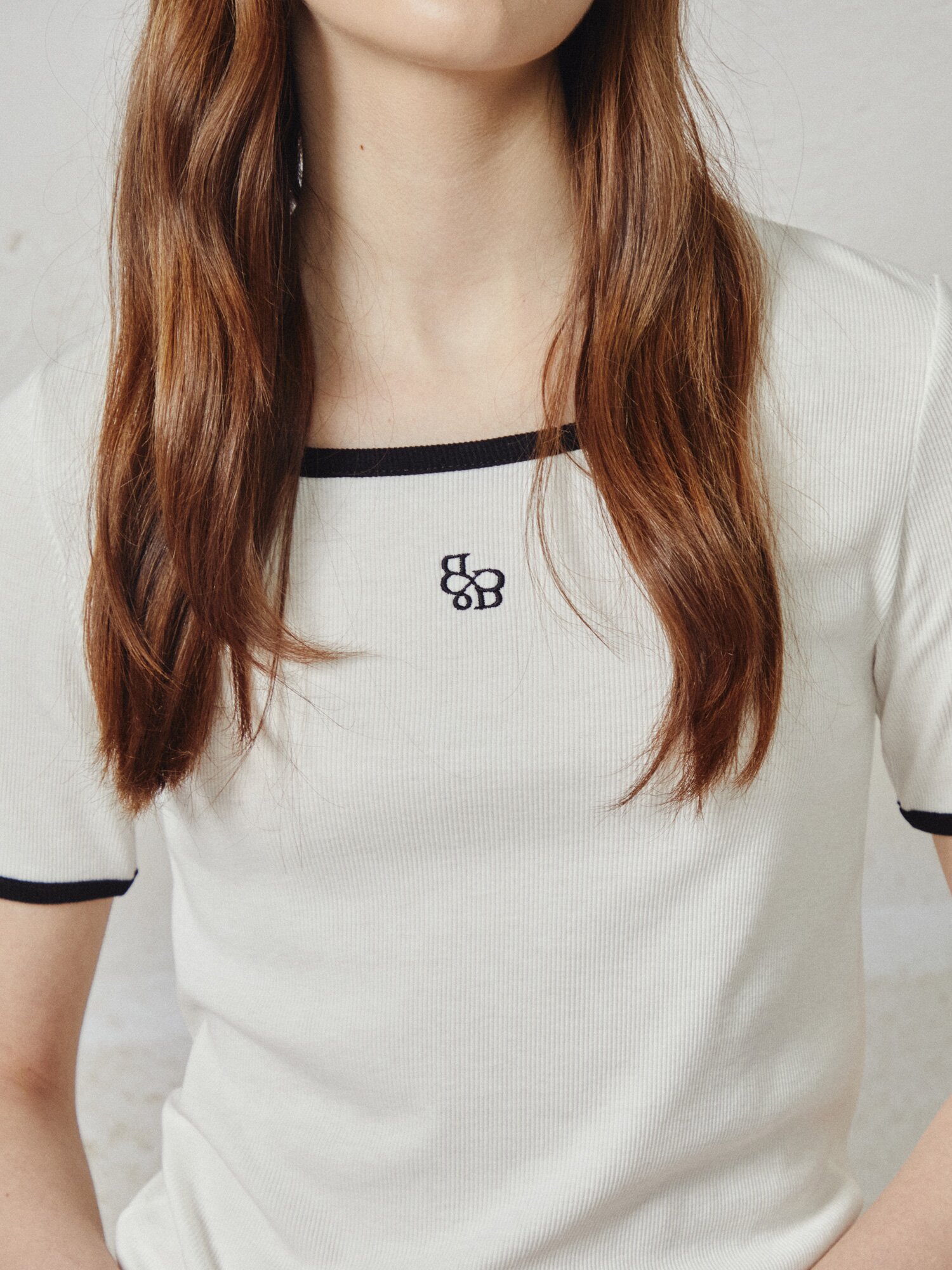 스퀘어넥 링거 티셔츠 (IVORY)