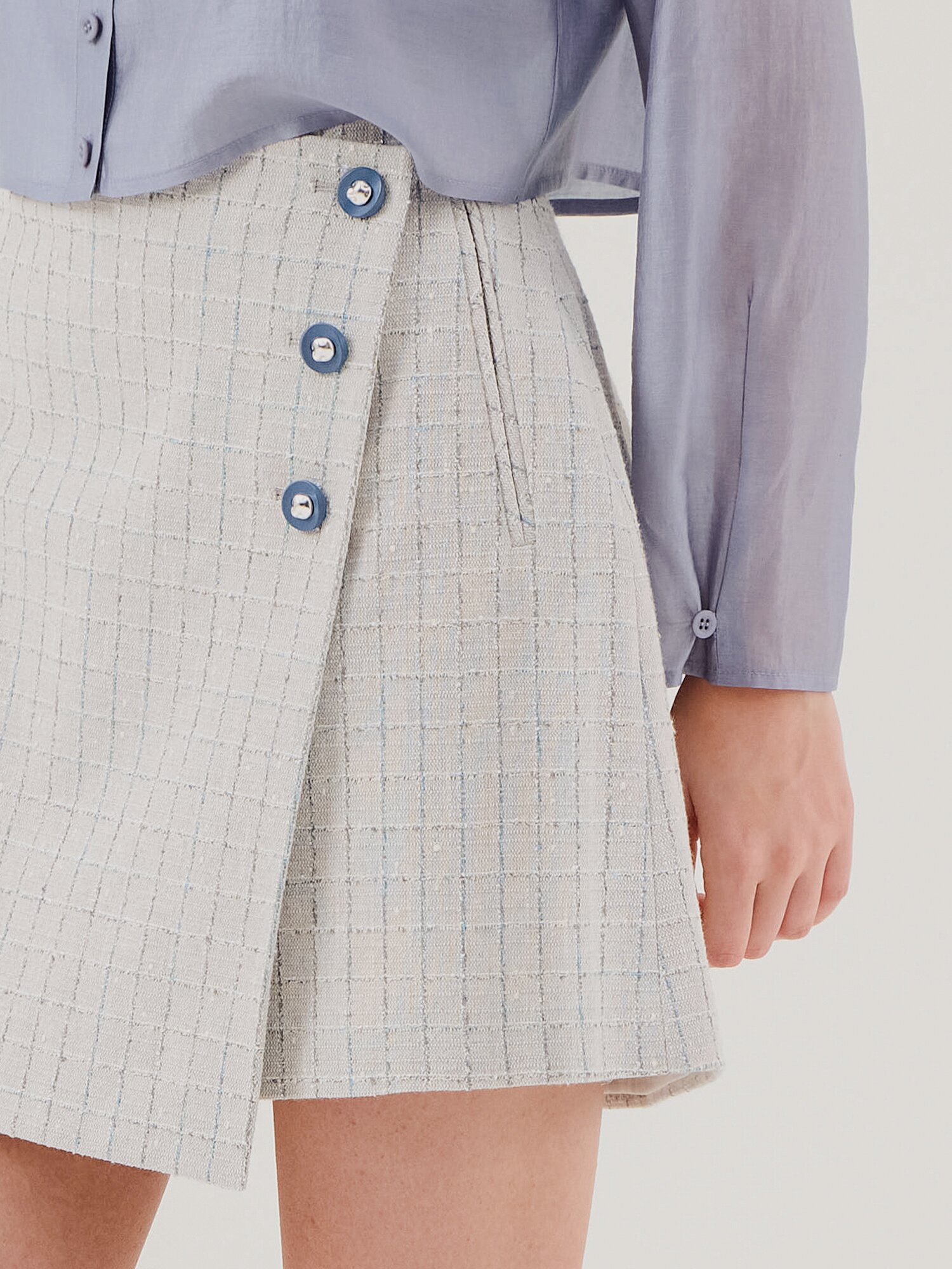 트위드 버튼 미니 랩 스커트 (GREY)