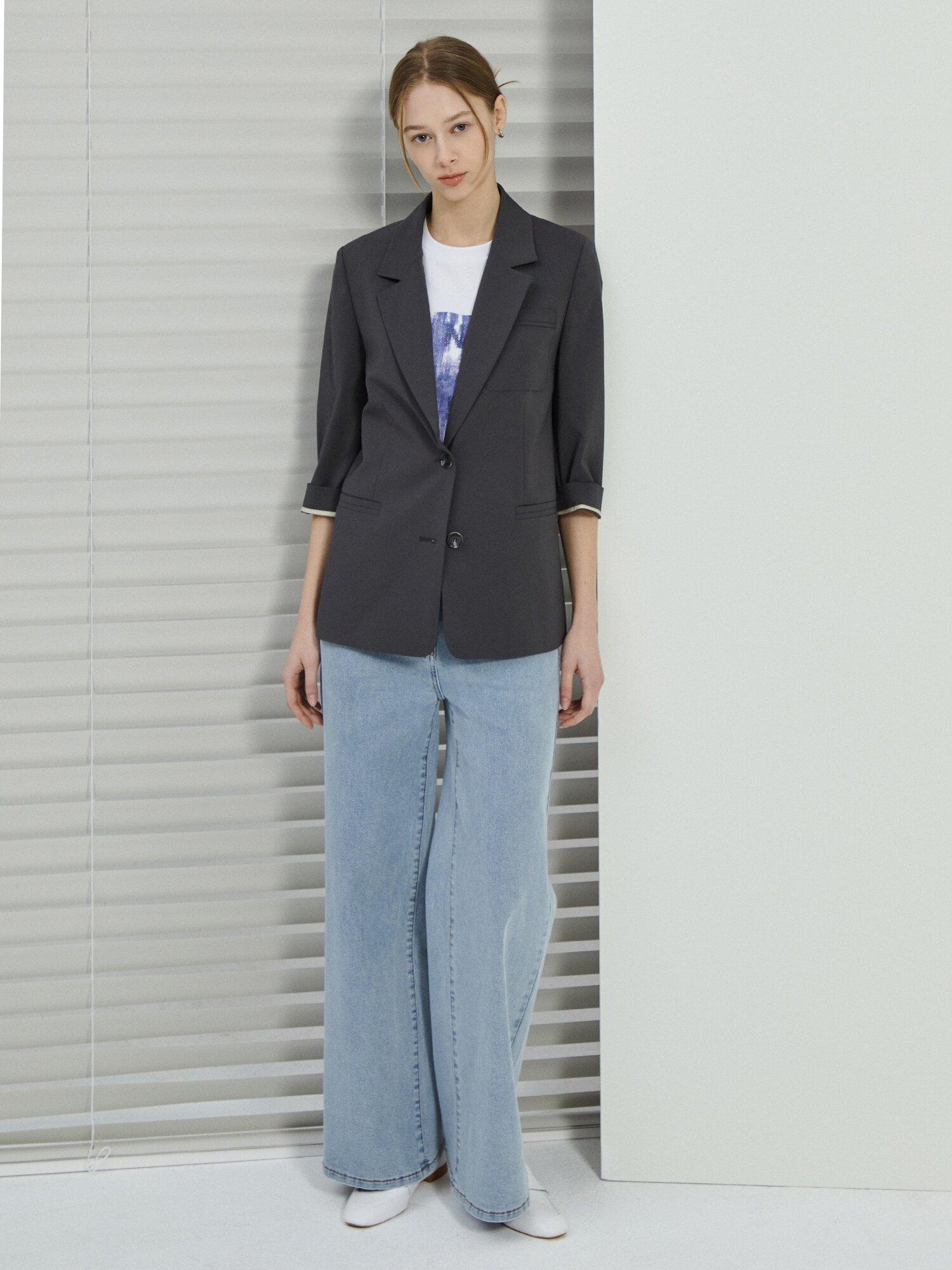 포켓 장식 7부 투버튼 재킷 (DARK GREY)