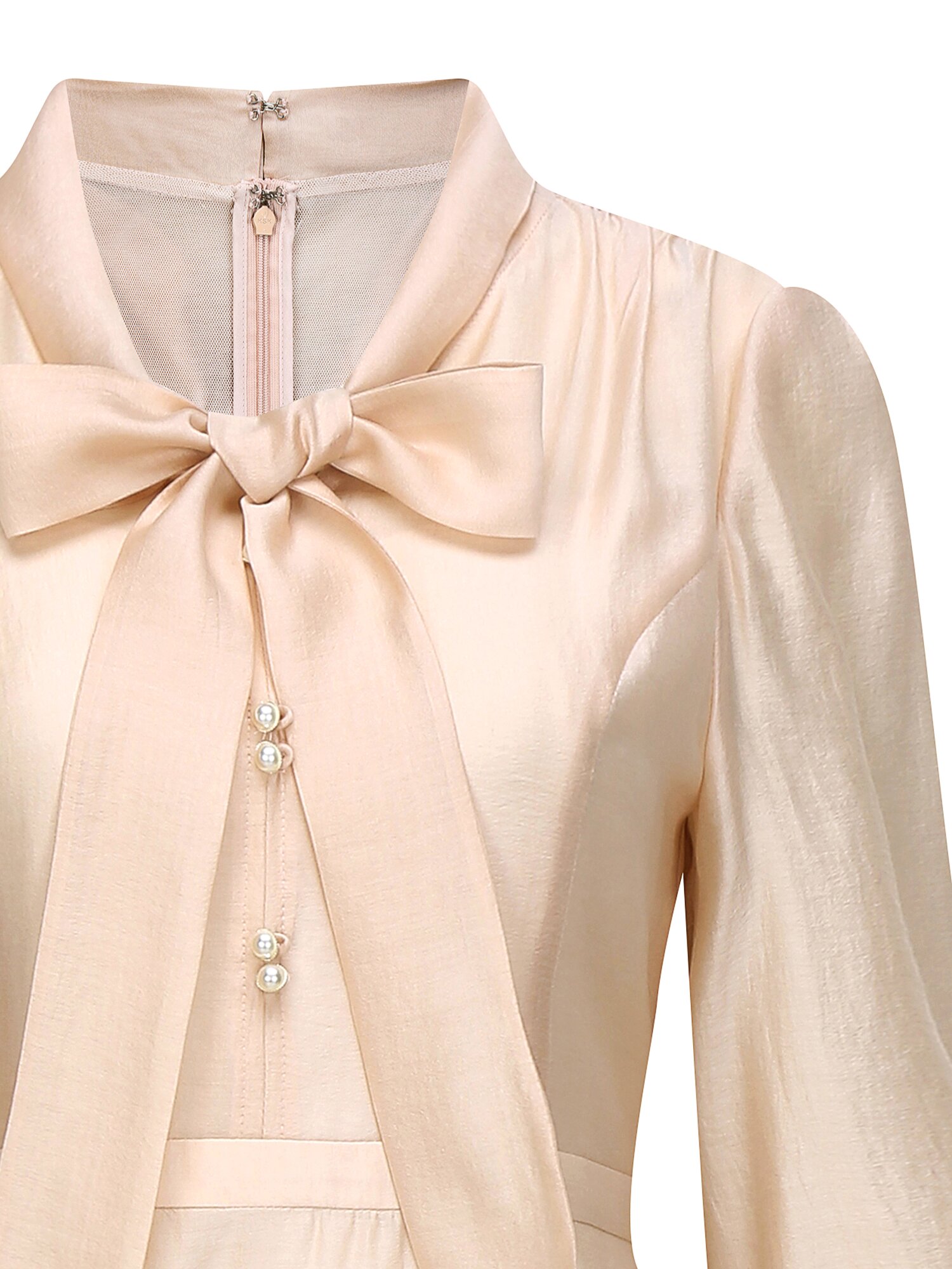 펄 버튼 타이넥 플레어 원피스 (LIGHT BEIGE)