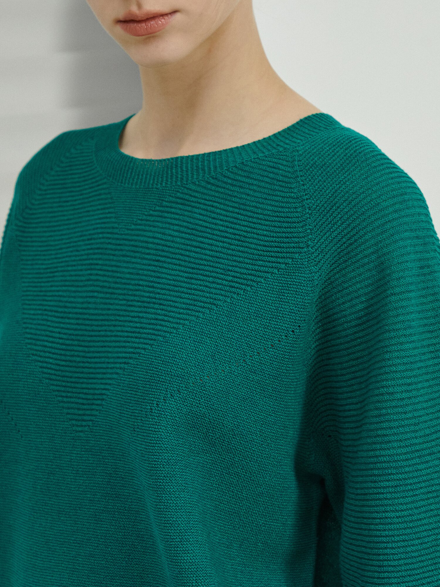 린넨 홀가먼트 래글런 풀오버 니트 (GREEN)