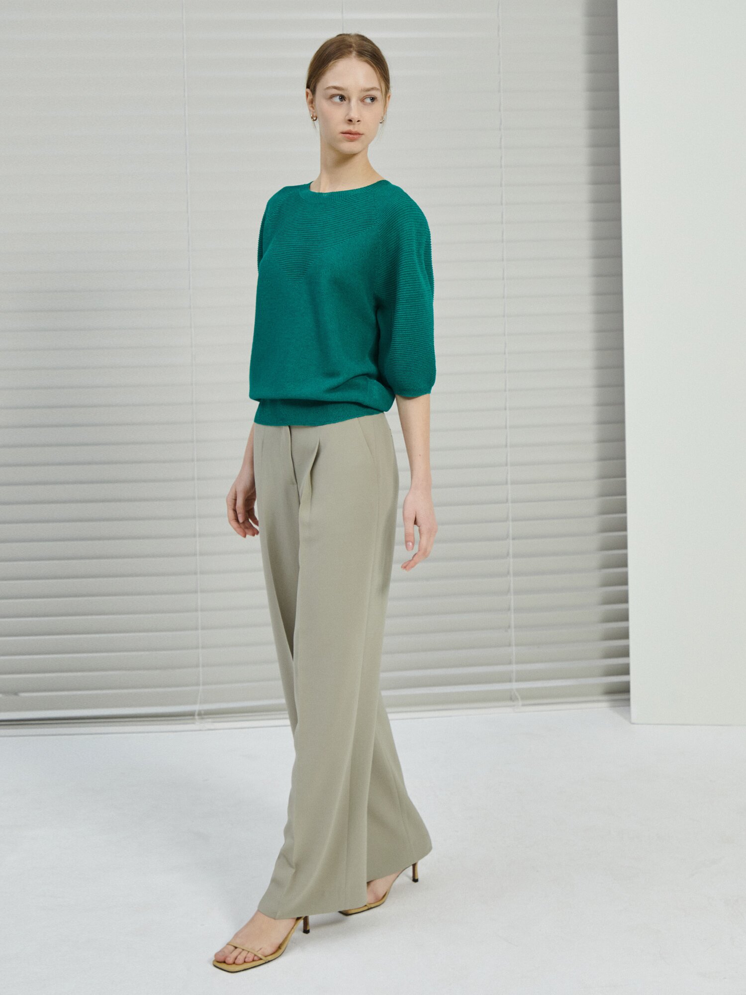 린넨 홀가먼트 래글런 풀오버 니트 (GREEN)