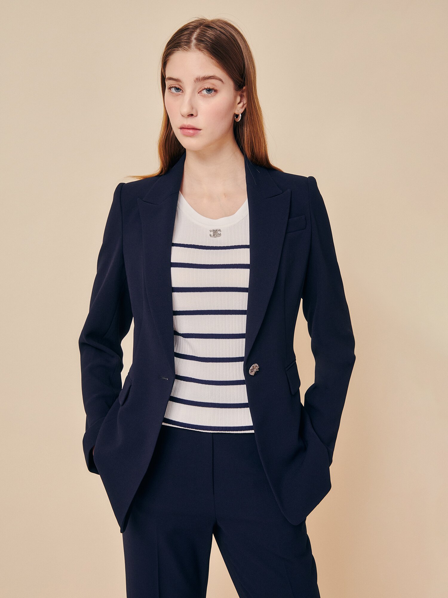 클린 텍스처드 시그니처 버클 재킷 (NAVY)