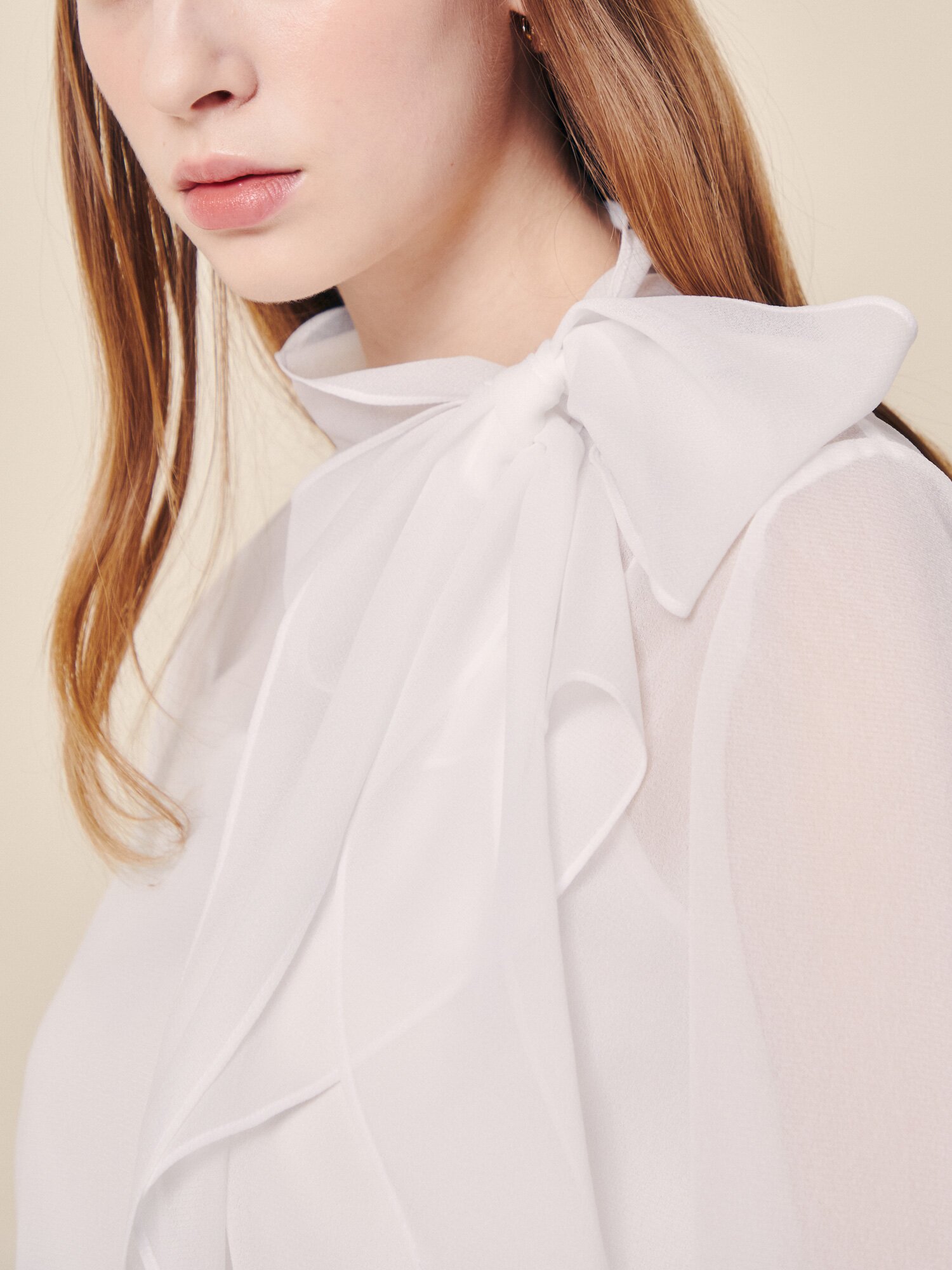 시어 페미닌 보우 타이 블라우스 (WHITE)