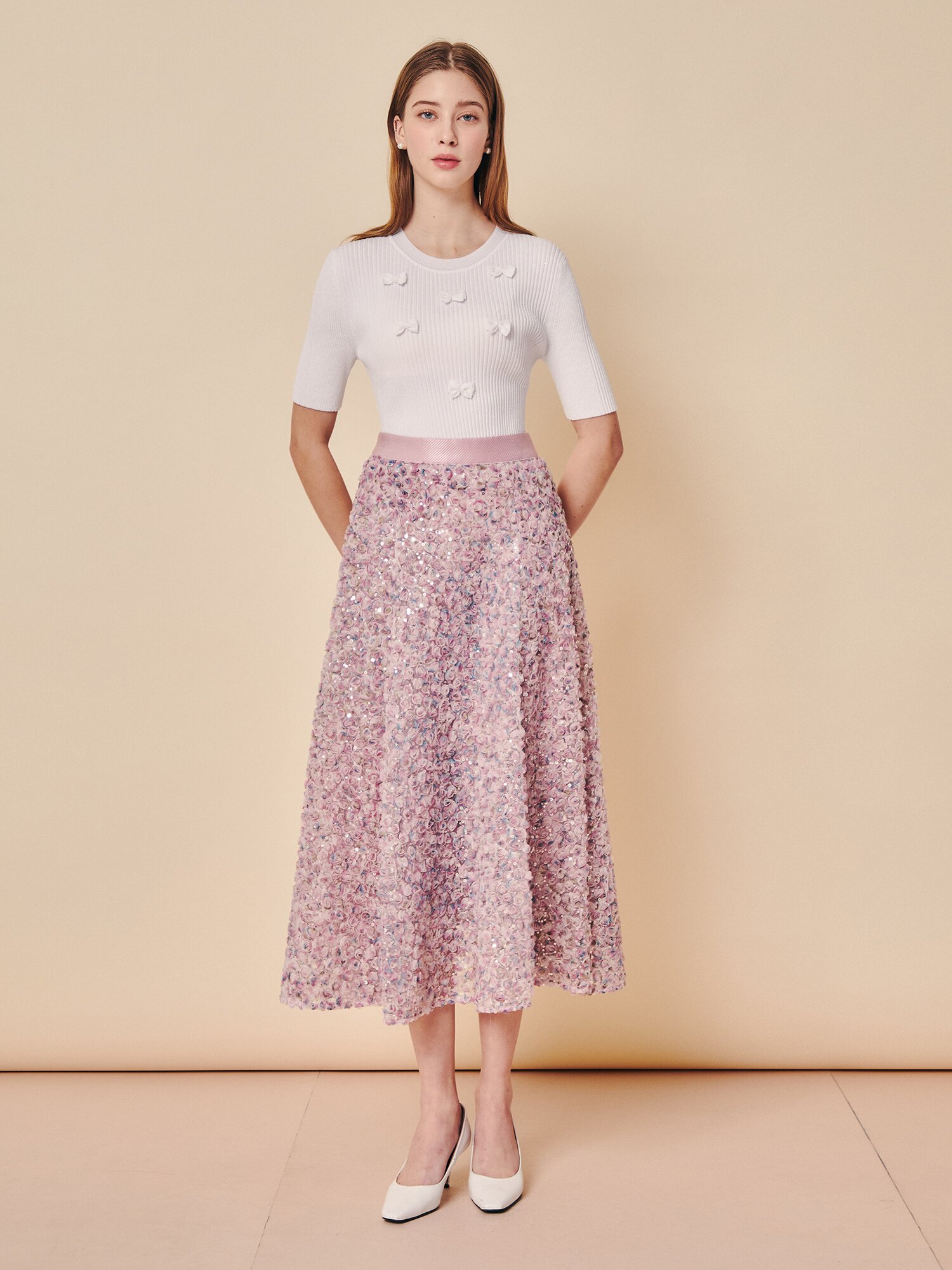 토널 리본 아플리케 니트 풀오버 (WHITE)