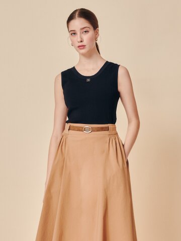 리브드 백 브이넥 슬리브리스 니트 