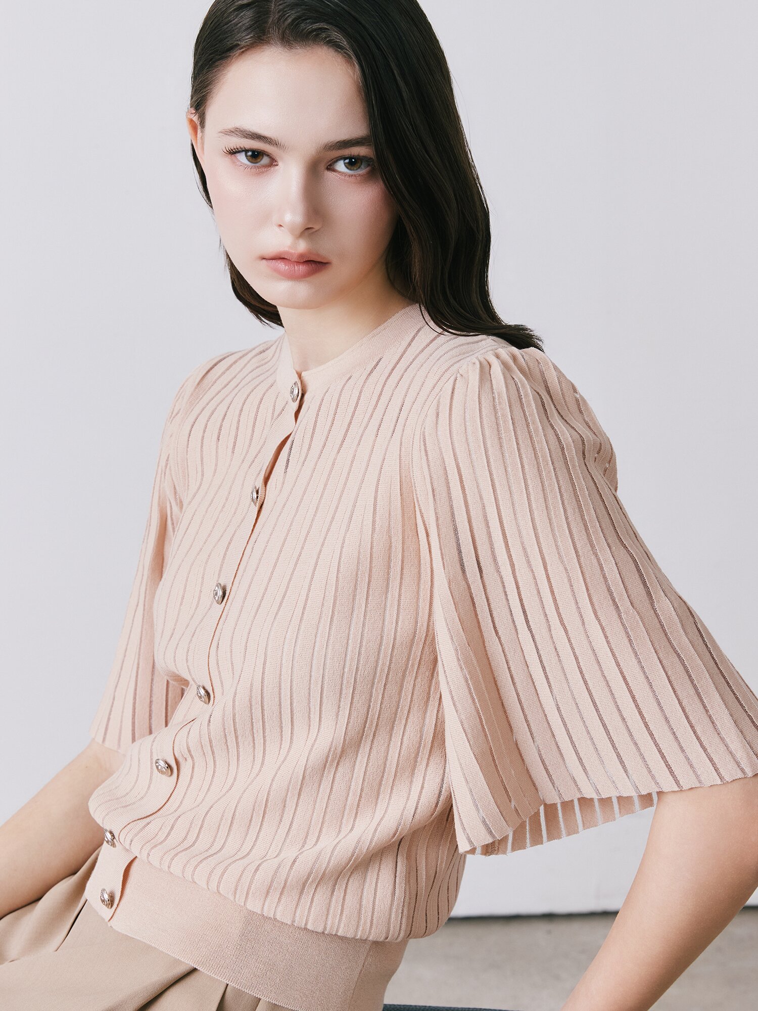 시스루 플리츠 벨 슬리브 가디건 (LIGHT BEIGE)