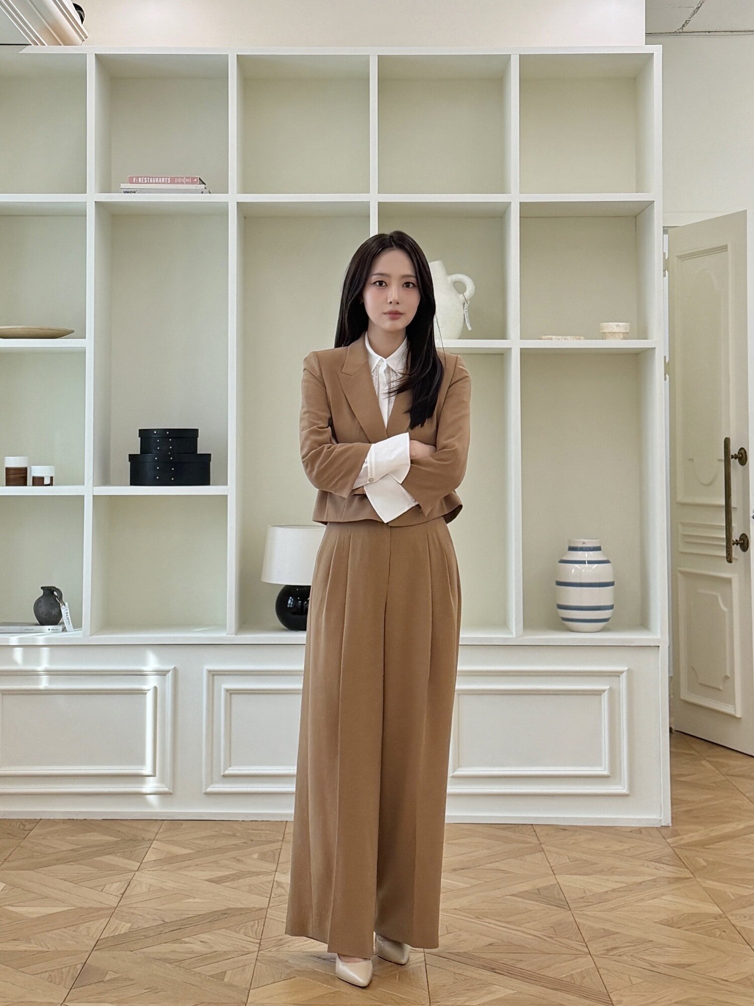 모던 투턱 와이드 팬츠 (CAMEL)