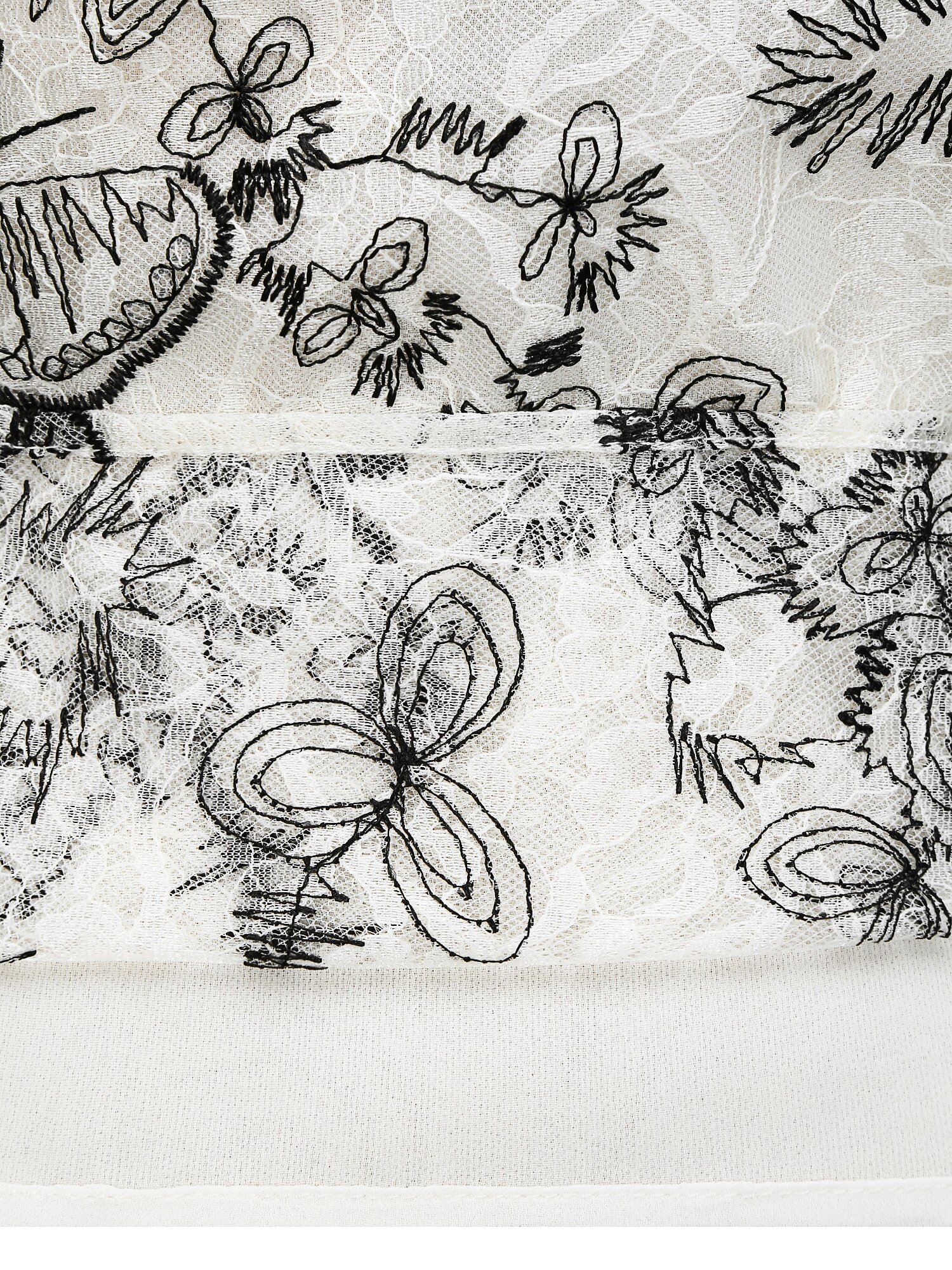 레이스 볼륨 슬리브 블라우스 (IVORY)