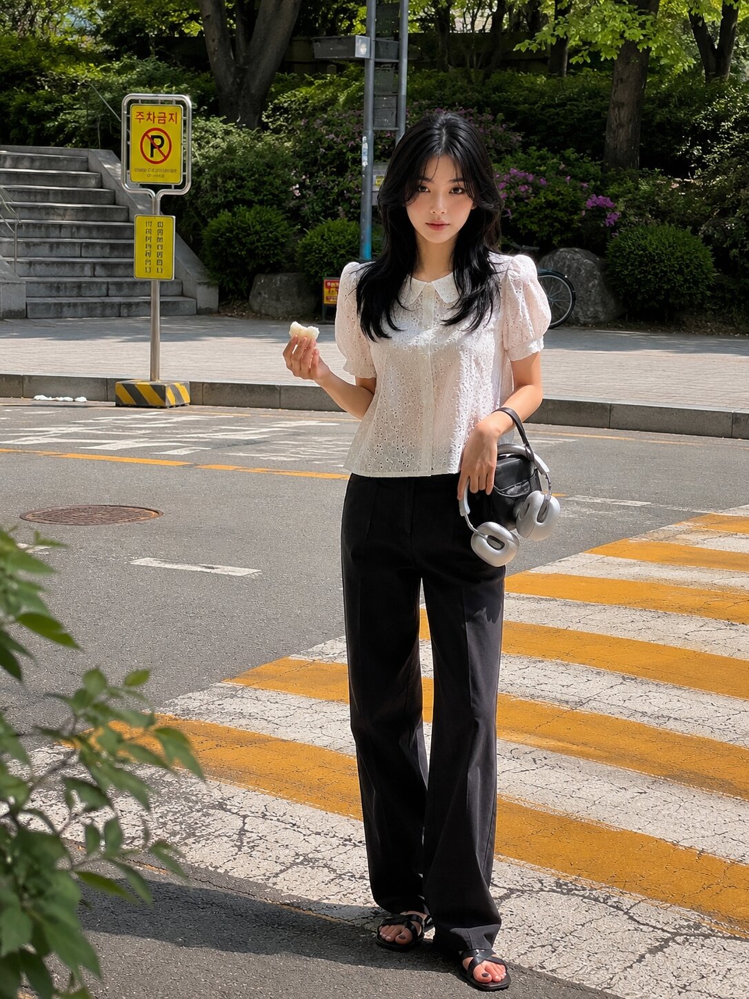 레이스 펀칭 칼라 블라우스 (WHITE)