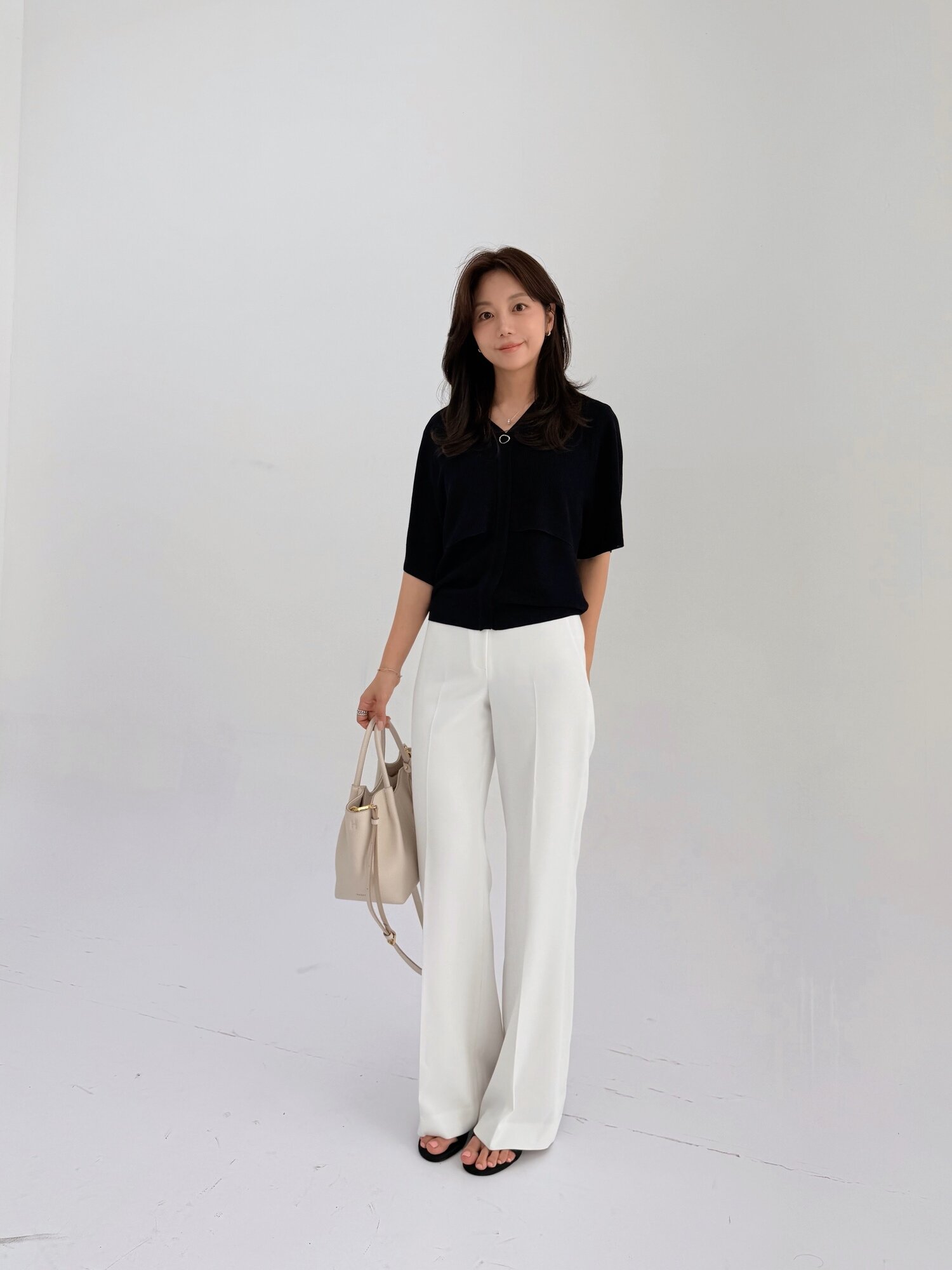 벨티드 슬림 부츠컷 팬츠 (IVORY)