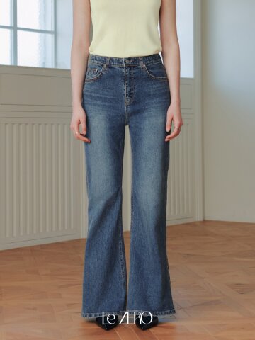 르제로 부츠컷 데님 팬츠 / 블루
