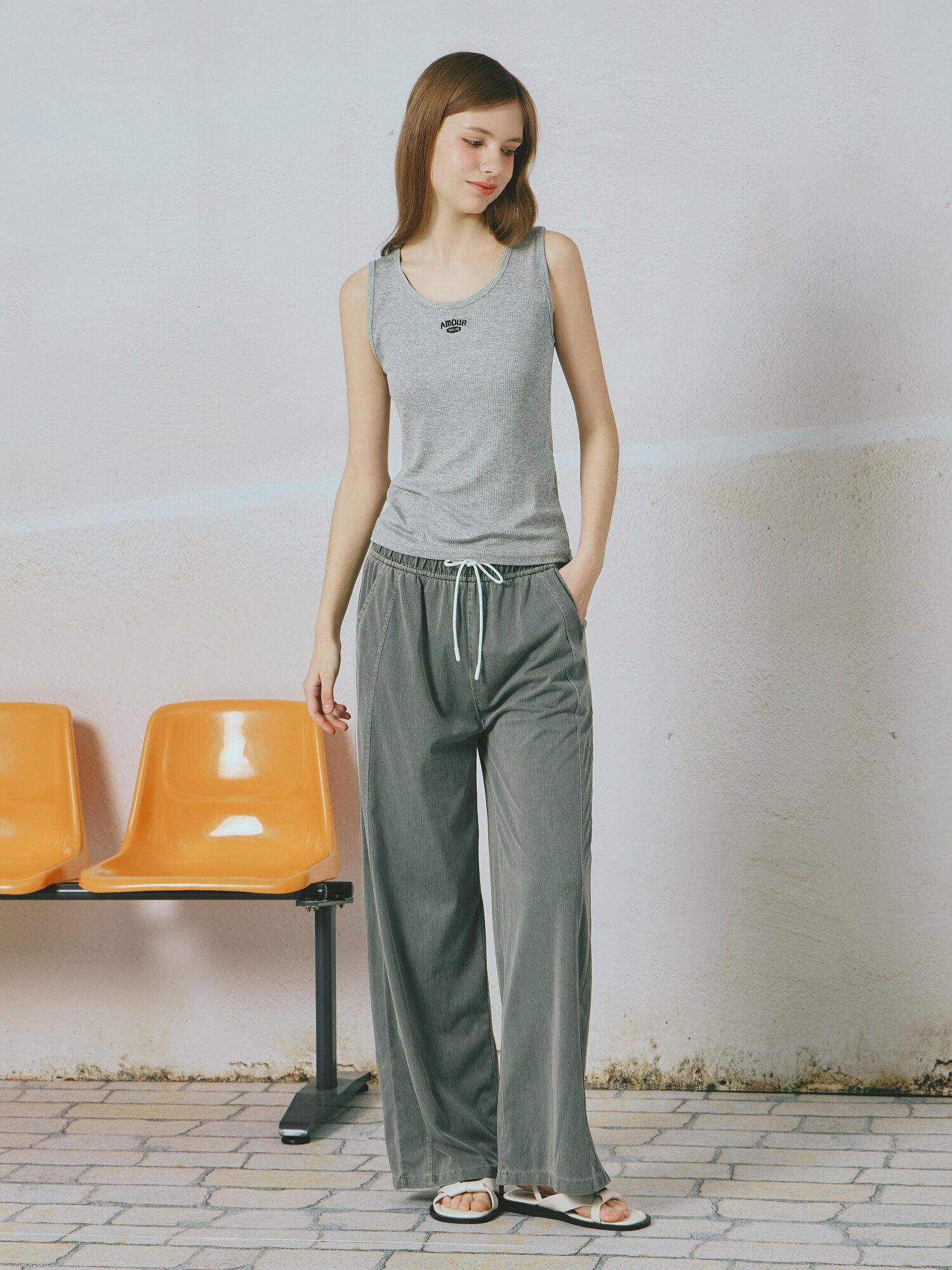 밴딩 스트링 와이드핏 팬츠 (DARK GREY)