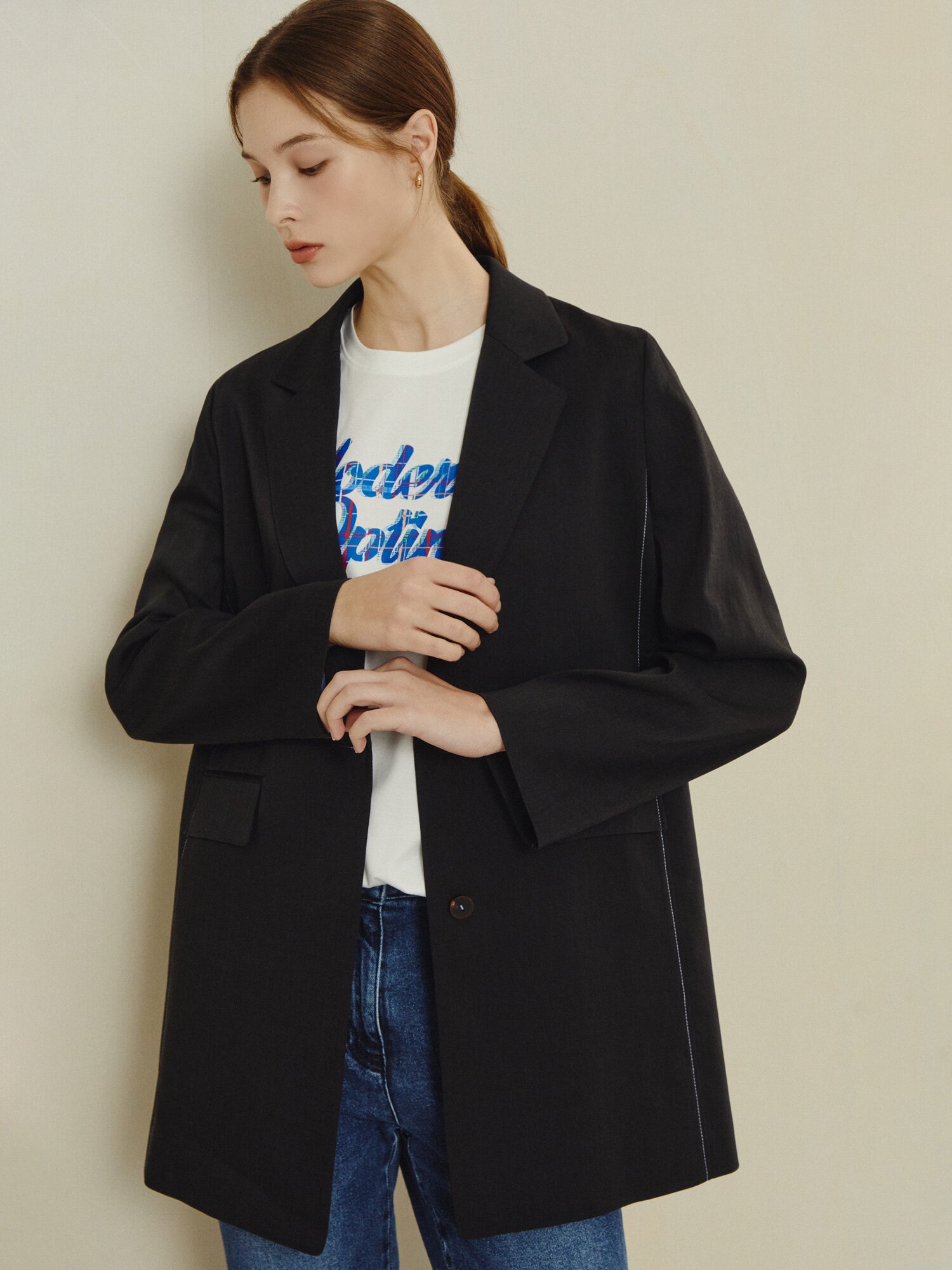 모던 스티치 롱 테일러드 재킷 (DARK GREY)