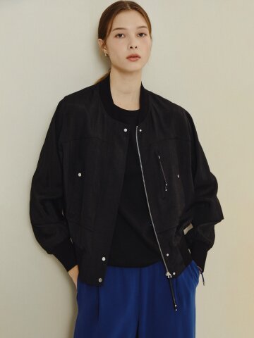 유틸리티 쉬머 크롭 봄버 재킷 