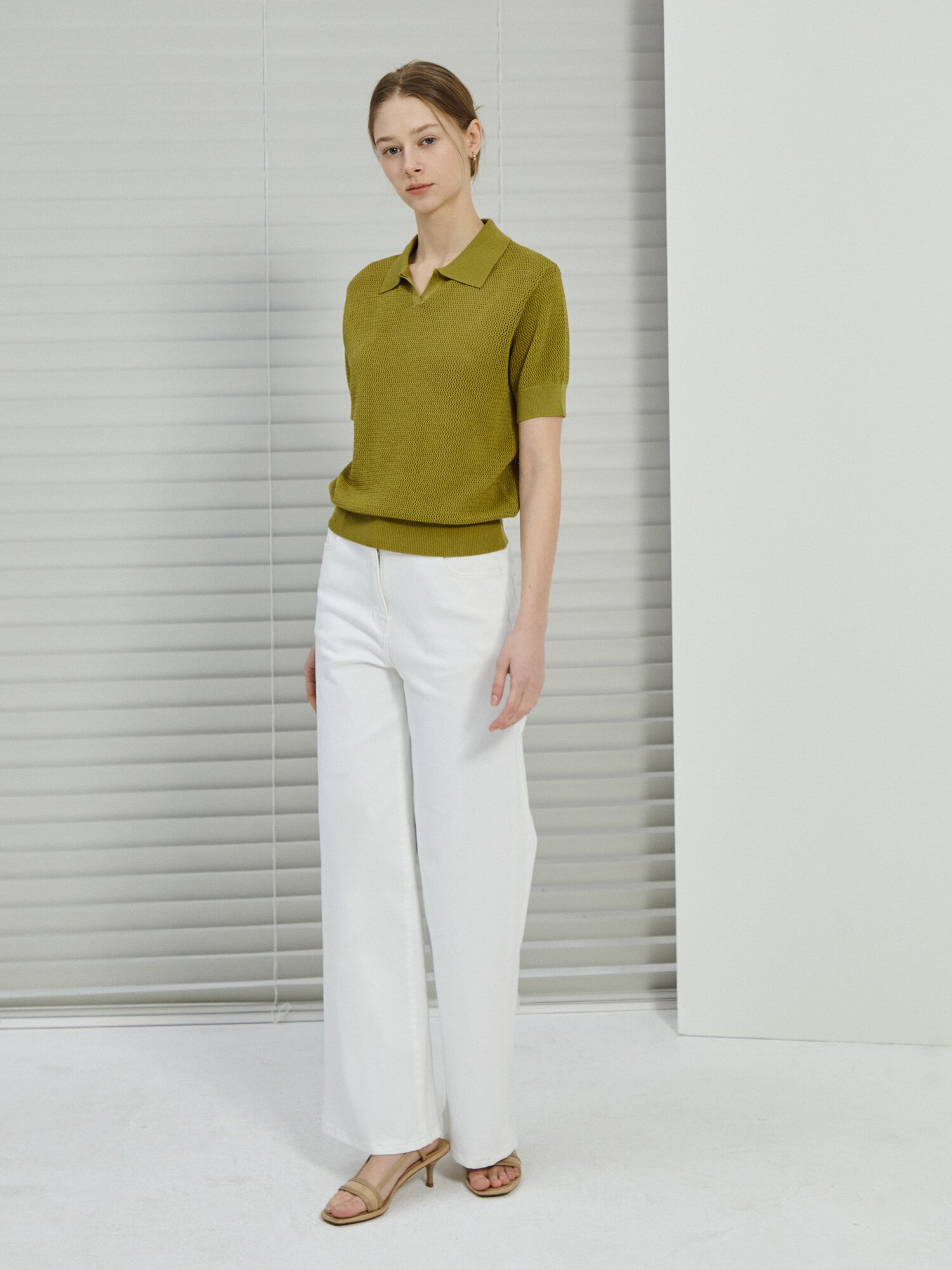 메시 오픈 칼라 풀오버 니트 (OLIVE)