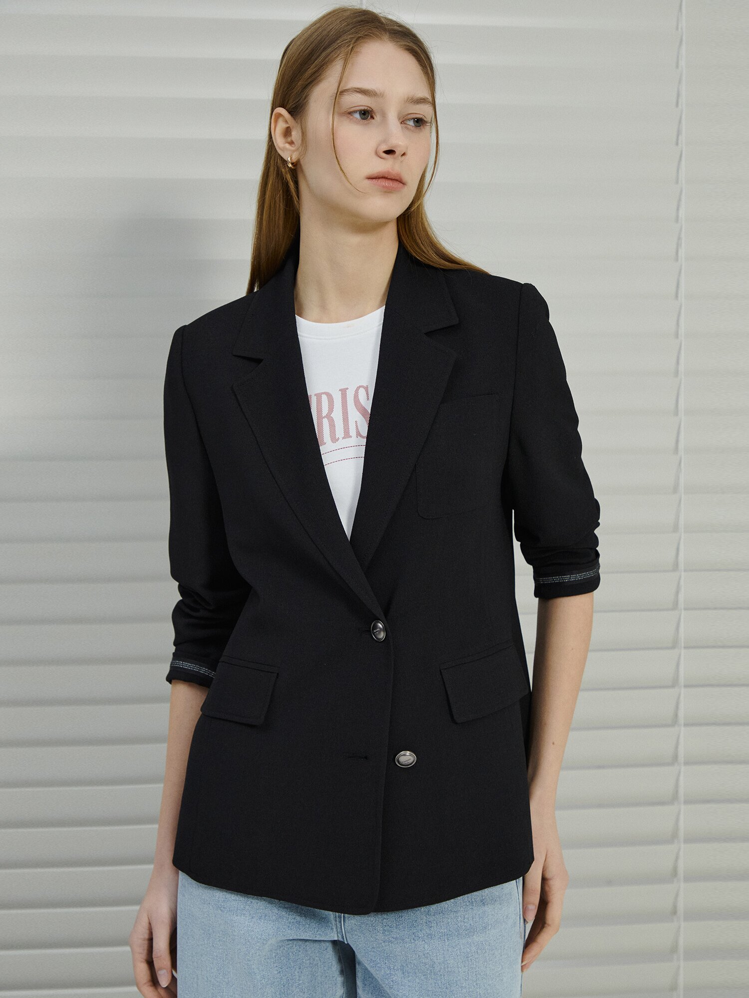 잔조직 포켓 싱글 투버튼 재킷 (BLACK)