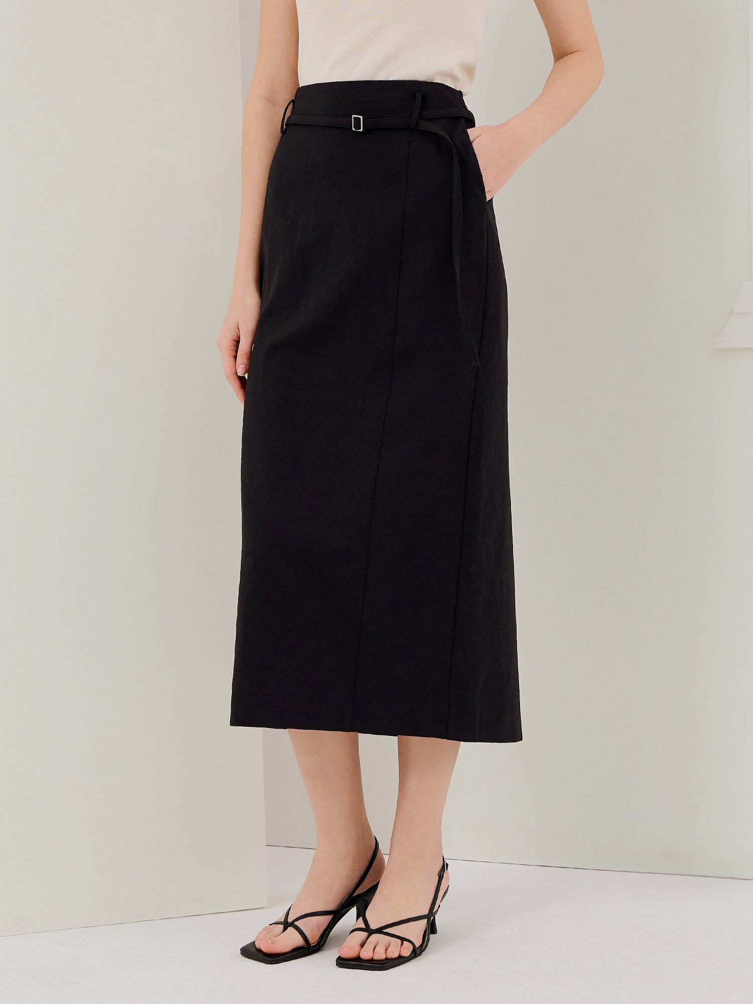 린넨 벨티드 H라인 스커트 (BLACK)