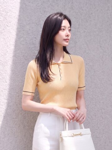 배색 버튼 칼라 풀오버 니트 