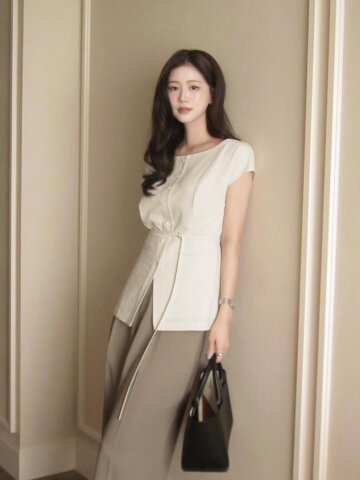 코튼 벨티드 캡 슬리브 블라우스 