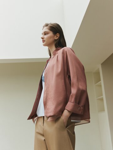 실크 배색 프릴 하이넥 집업 점퍼 