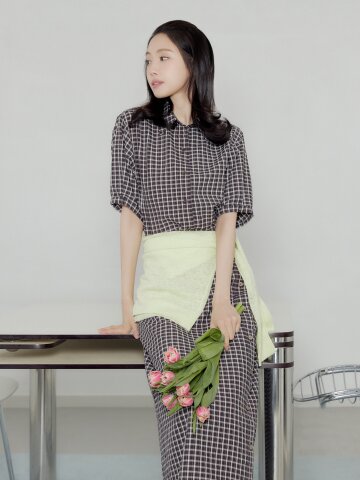 벨티드 체크 랩 H라인 스커트 