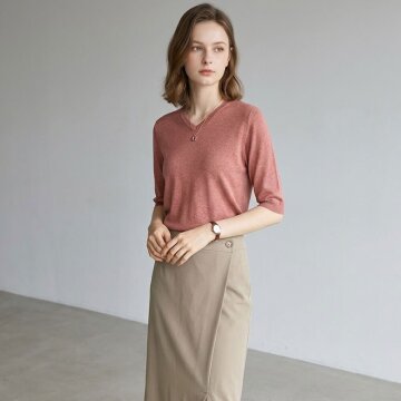 마리본 V넥 실크혼방 홀가먼트 니트[시에나로즈]