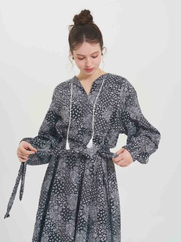 Siena Paisley Bloom Boho Dress - BLACK