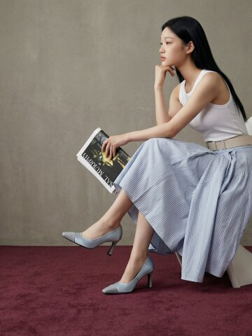 MUTE_ice blue 워킹이 편한 두가지소재의 스퀘어토 하이힐