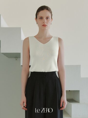 [2컬러] 르제로 듀얼넥 슬리브리스 니트
