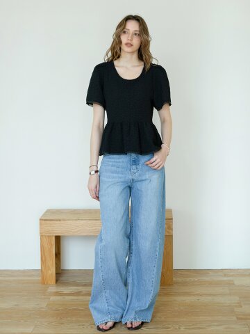 볼륨 코튼 자가드블라우스 BLACK