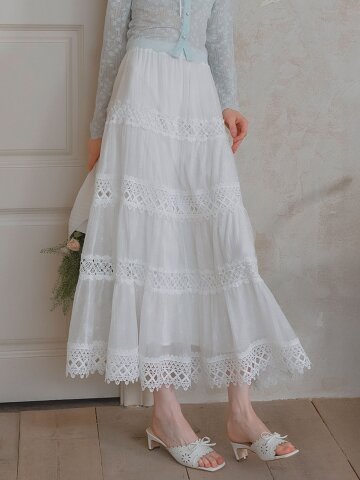 LB_White lace tiered banding skirt