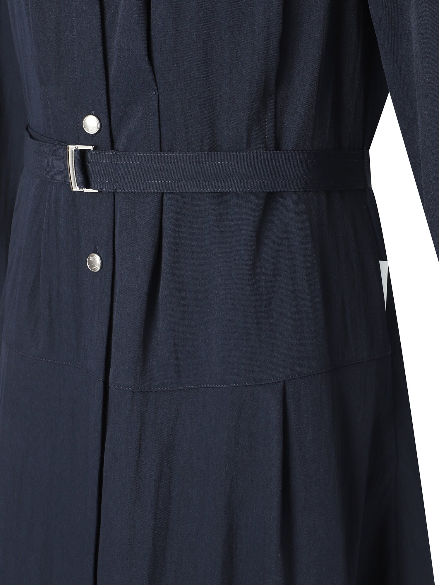 핀 턱 벨티드 셔츠 칼라 원피스 (NAVY)