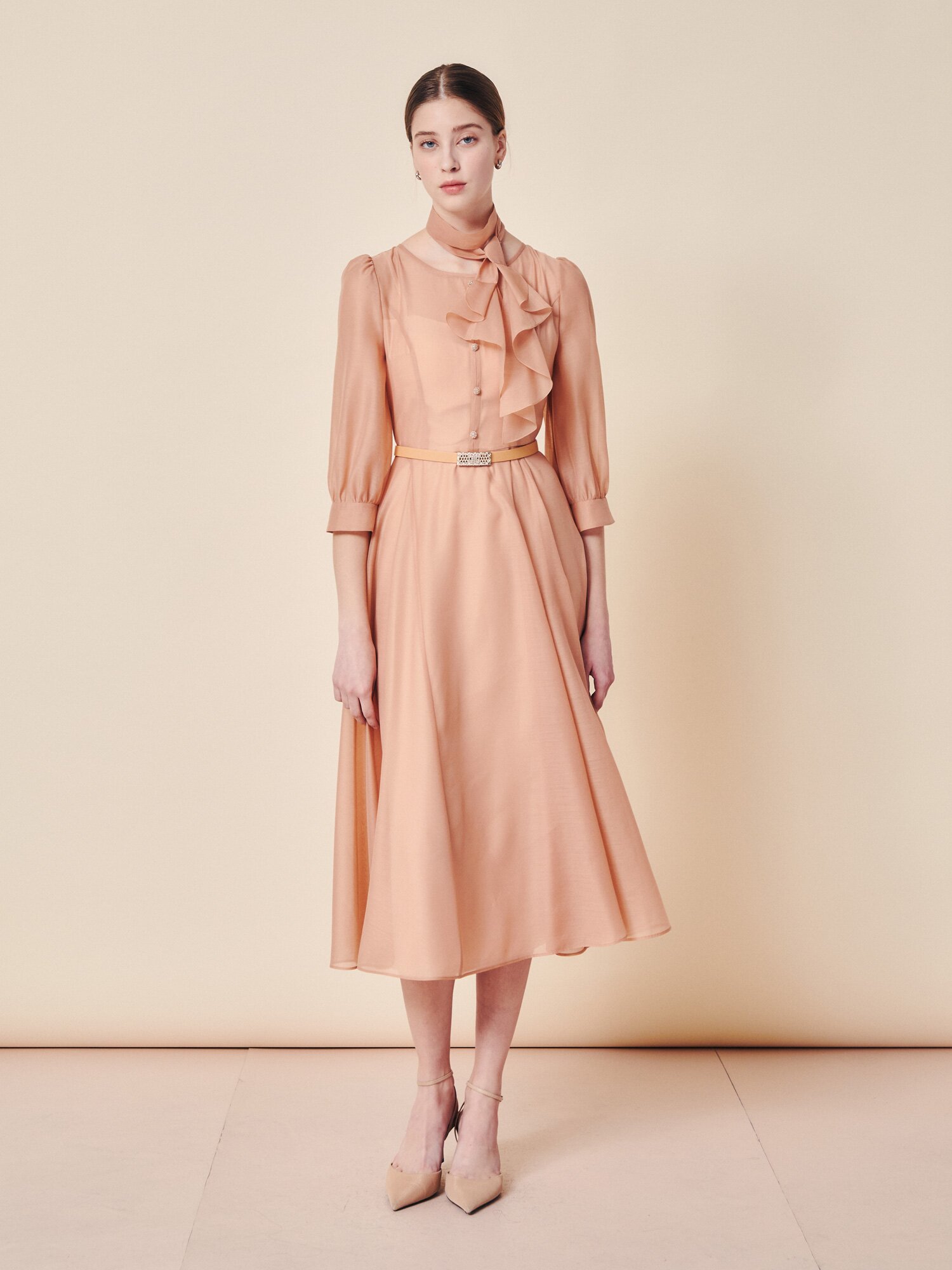 에어리 시어 드레이프 타이 드레스 (CORAL)