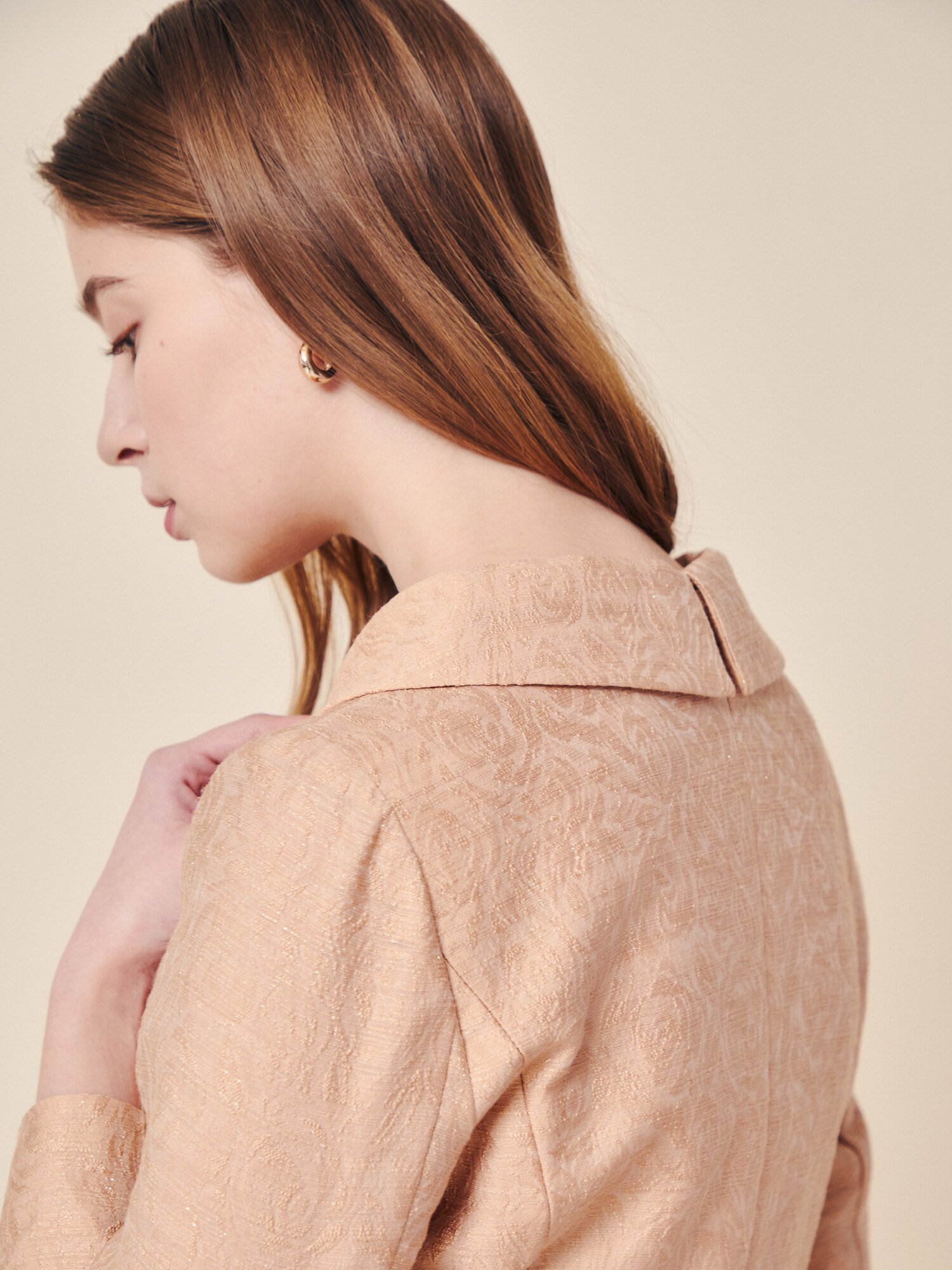 펄 자카드 플레어 롱 원피스 (LIGHT BEIGE)