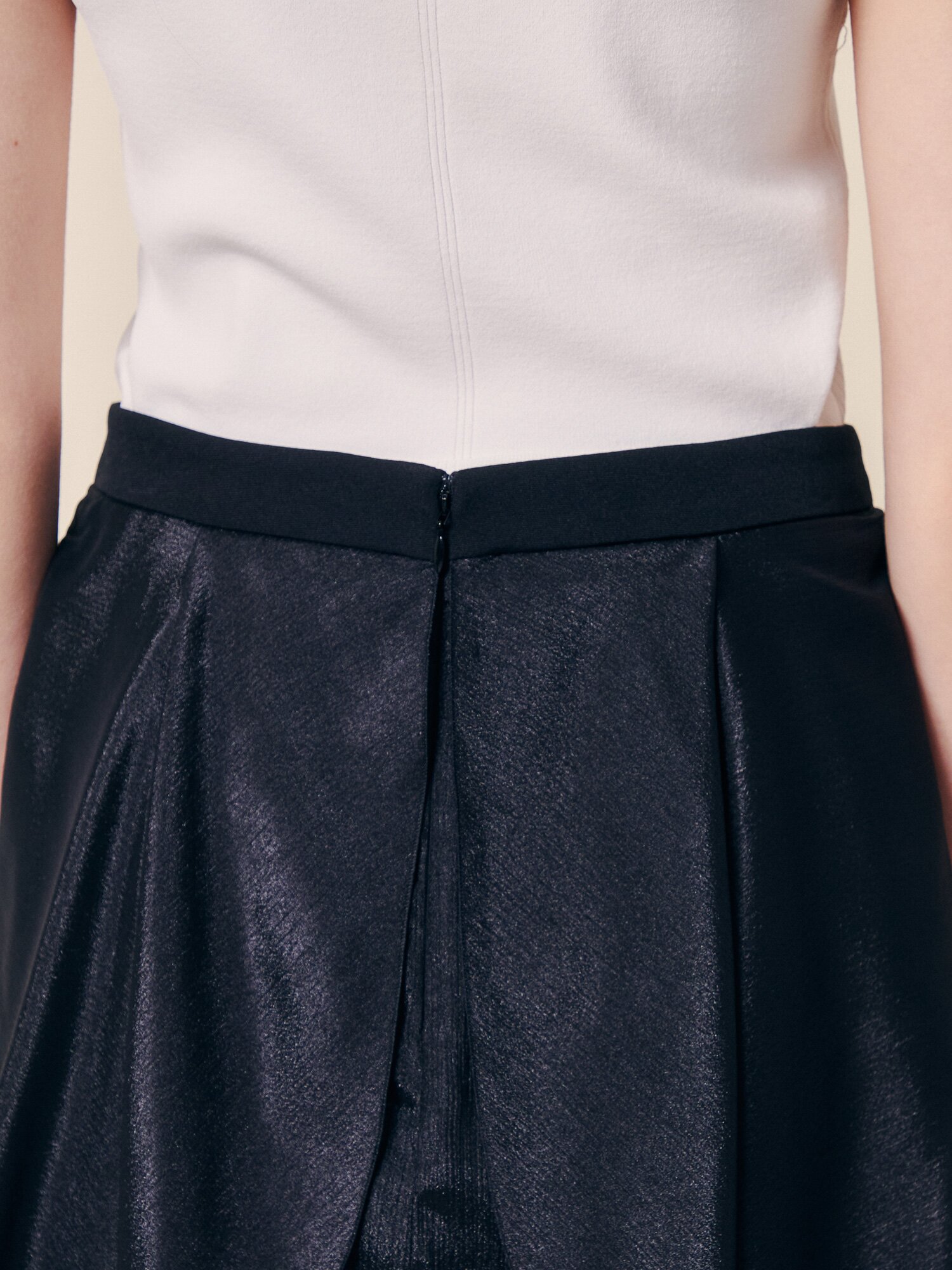 에어리 시어 티어드 롱 스커트 (BLACK)