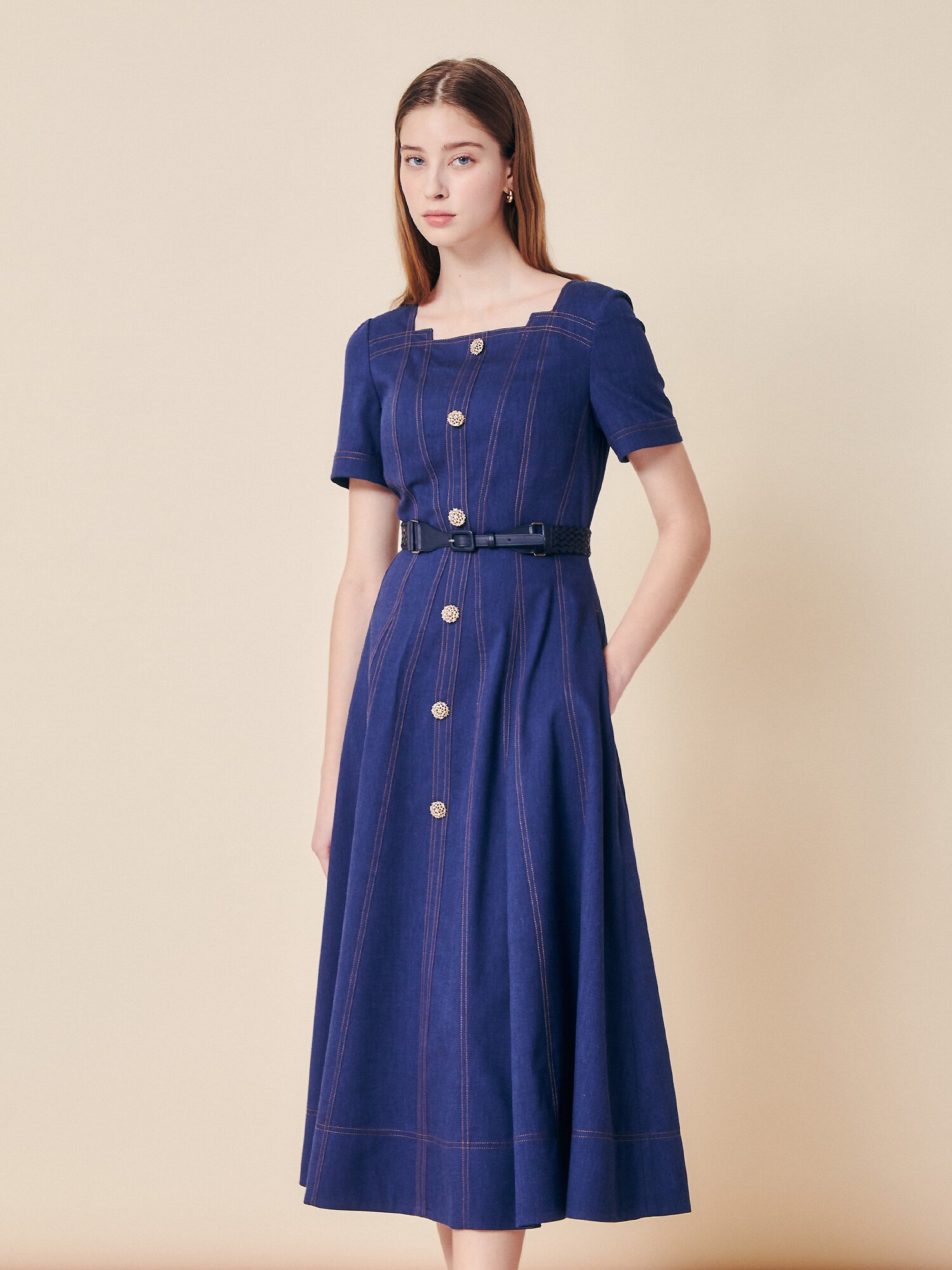 데님 스티치 벨티드 미디 원피스 (INDIGO)