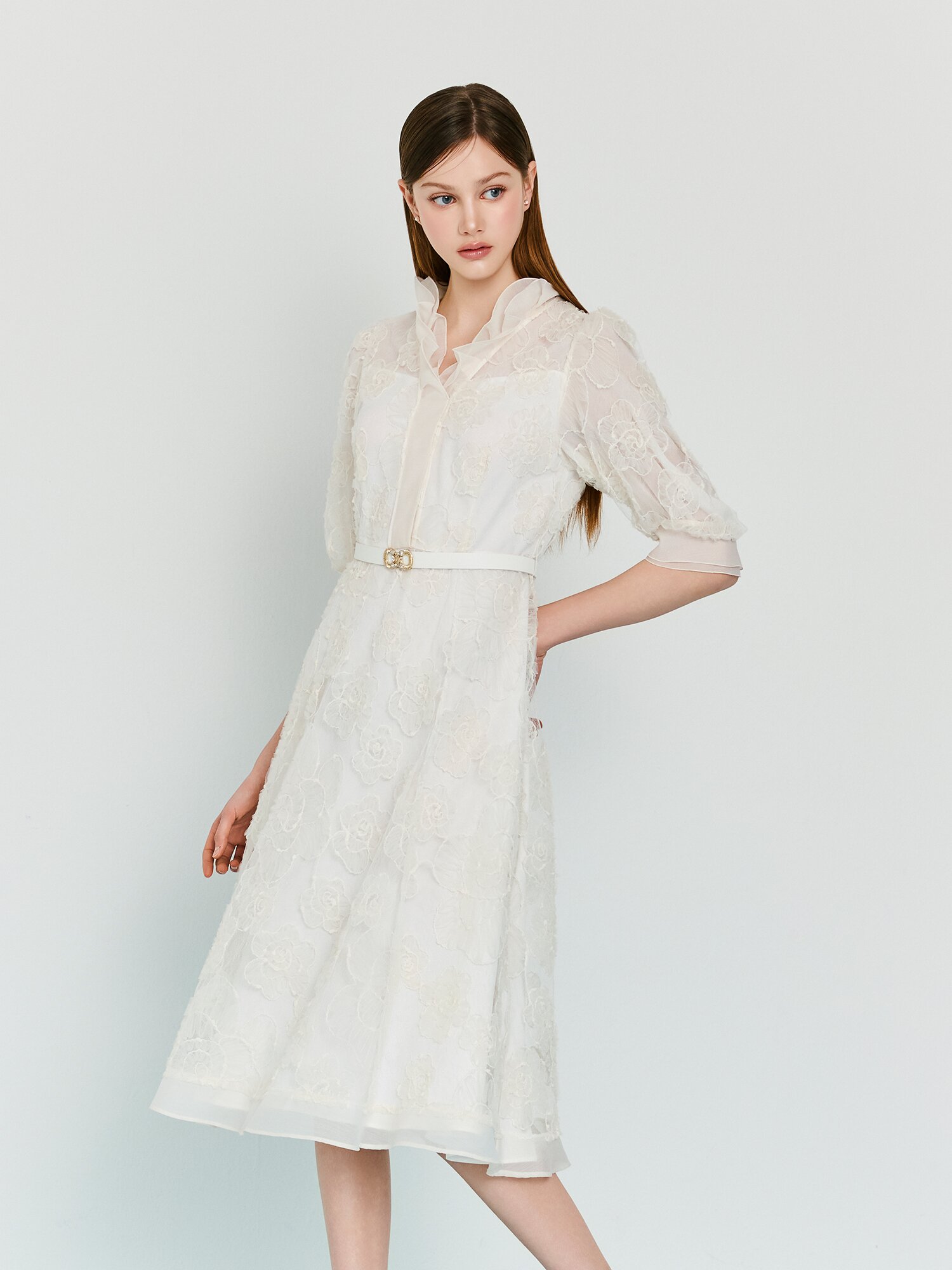 플라워 퍼프 프릴넥 플레어 원피스 (IVORY)