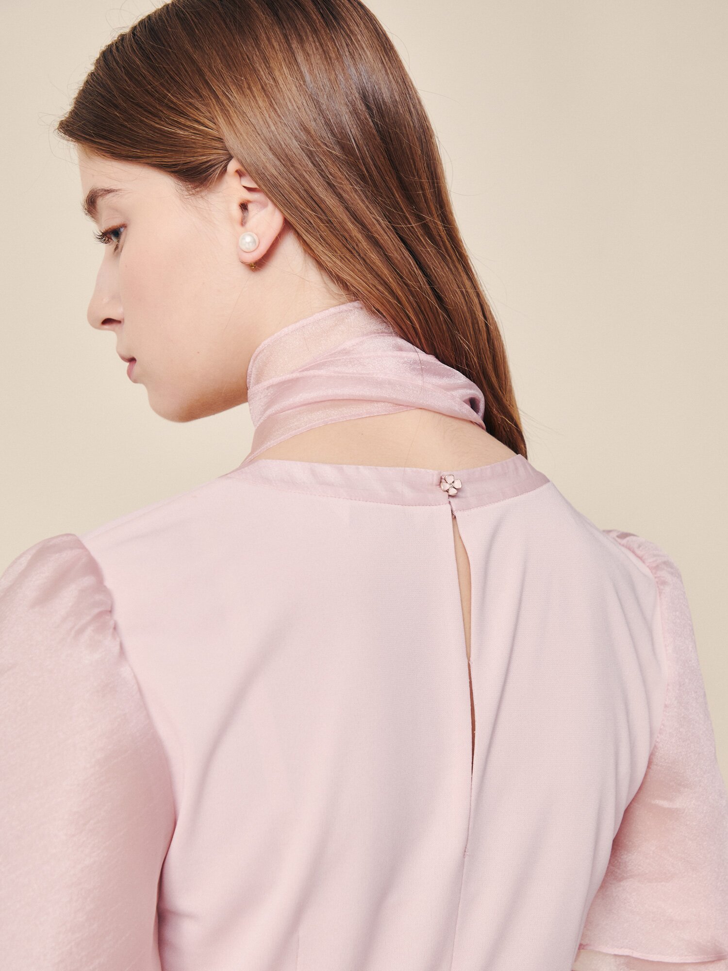 쉬머 플러터 슬리브 블라우스 (PINK)