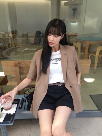 포켓 원 버튼 하프 슬리브 재킷 