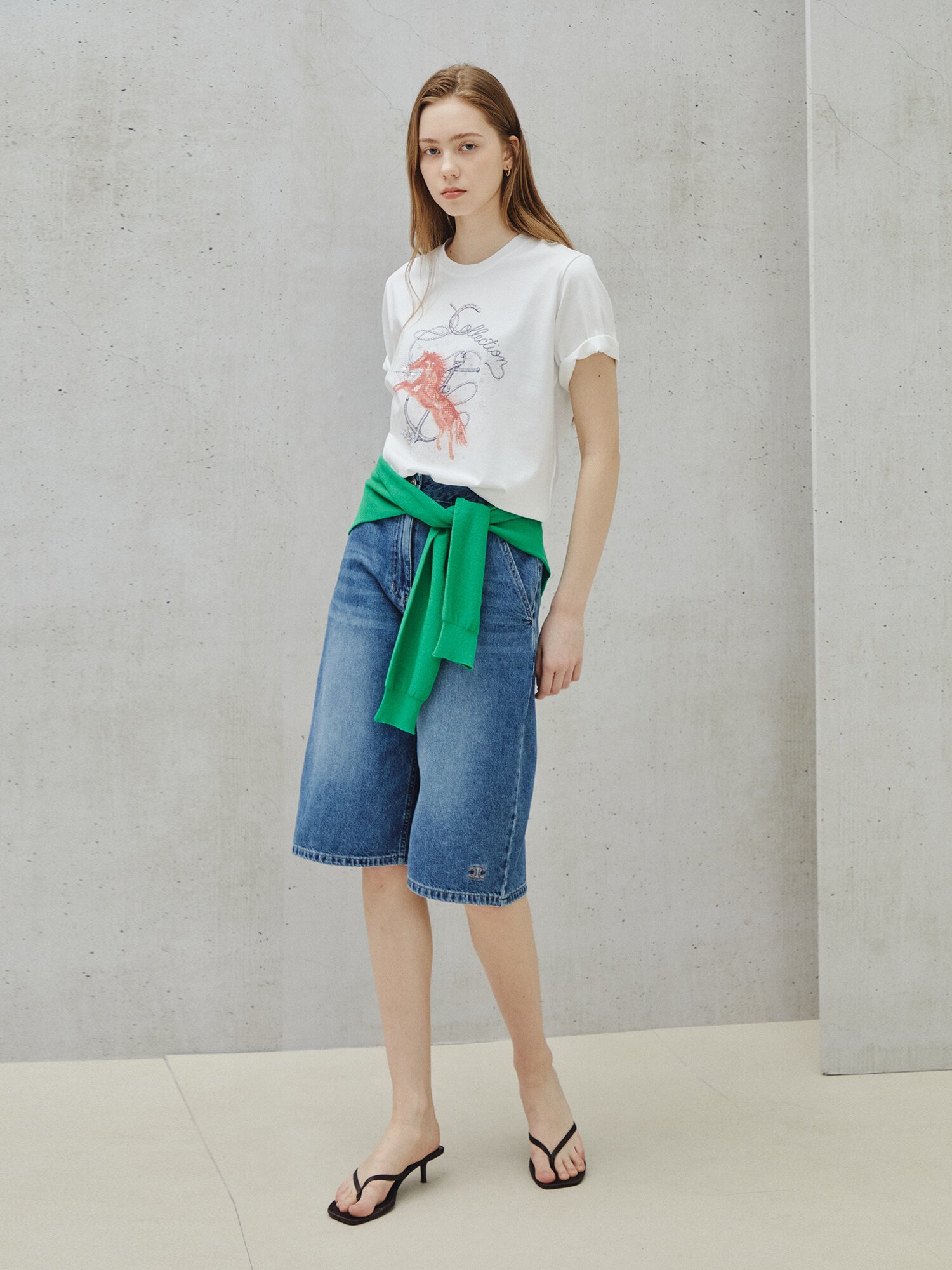 컨템포러리 버뮤다 데님 쇼츠 (BLUE)