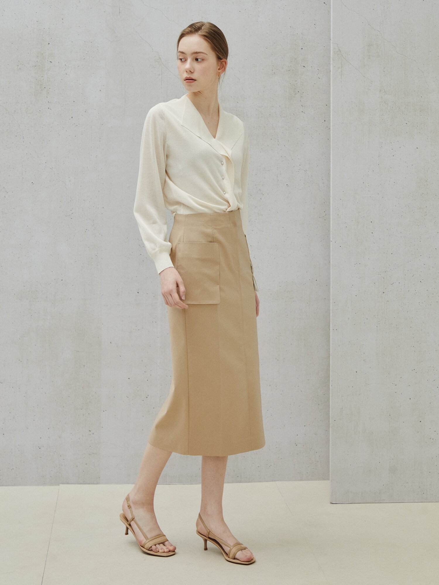 스트럭처 아웃 포켓 펜슬 스커트 (BEIGE)