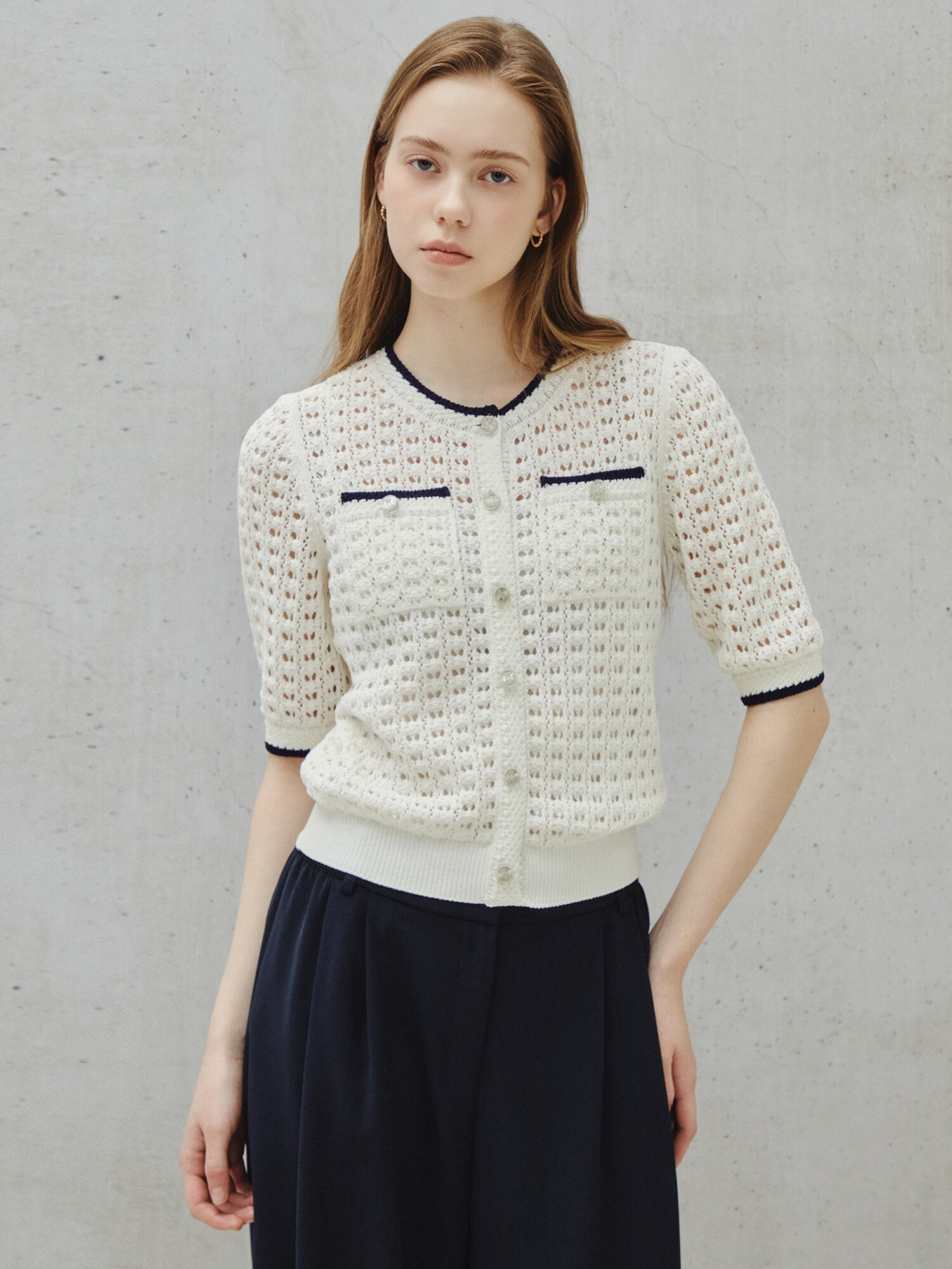 클래식 크로셰 오픈워크 니트 풀오버 (IVORY)