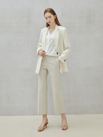 에센셜 스트레치 크롭 트라우저 