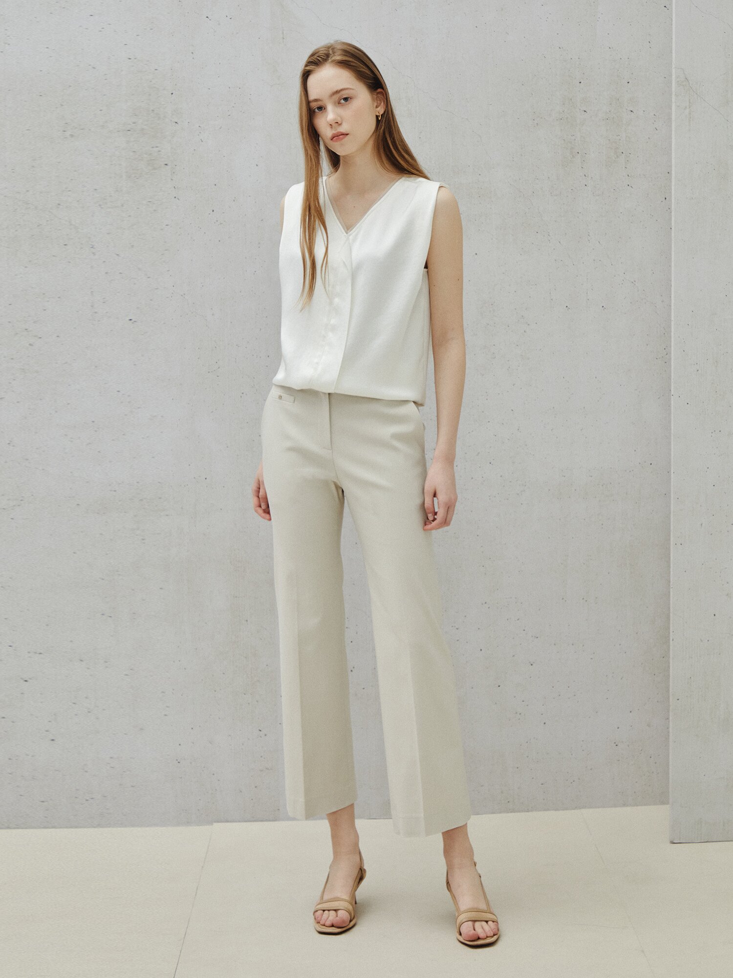 에센셜 스트레치 크롭 트라우저 (OATMEAL)