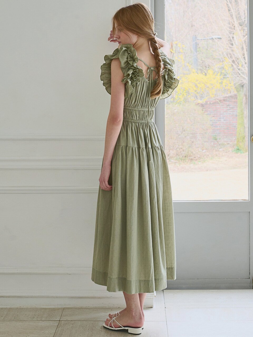 Ruffle line sleeveless dress_3 Colors