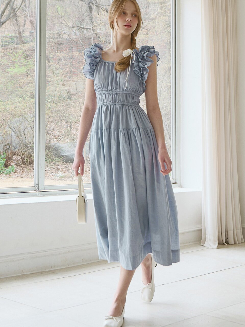 Ruffle line sleeveless dress - Dusty blue