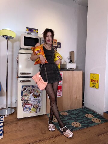 이에이에 시에라 백 토트백 피치